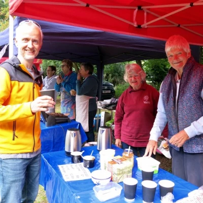 apple pressing  coffee tea anyone