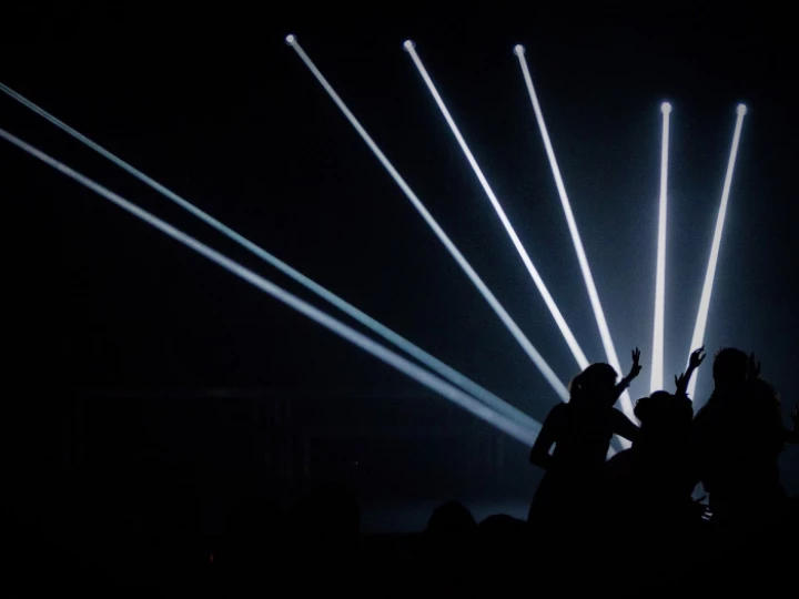 Performers, dancing, silhouette