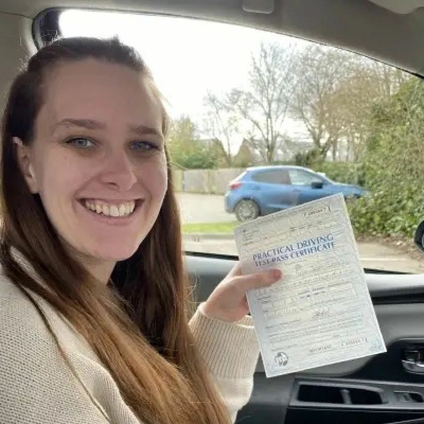 Lauren- 1st Time Pass
