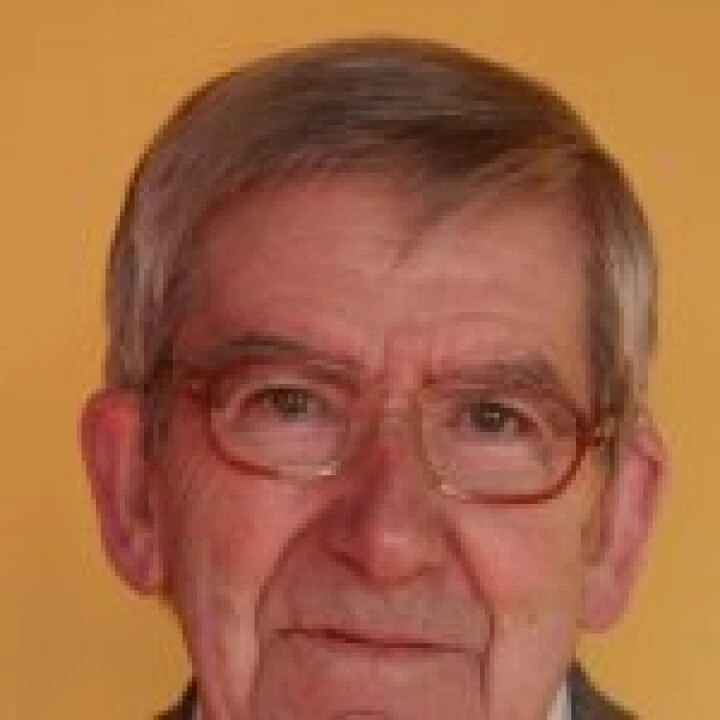 DR MICHAEL THORNTON