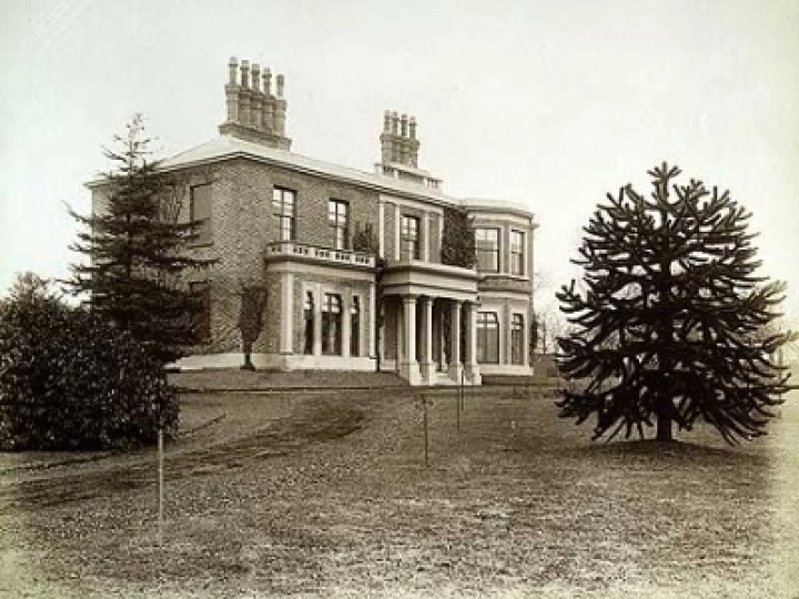 Brook-Hall – Copy