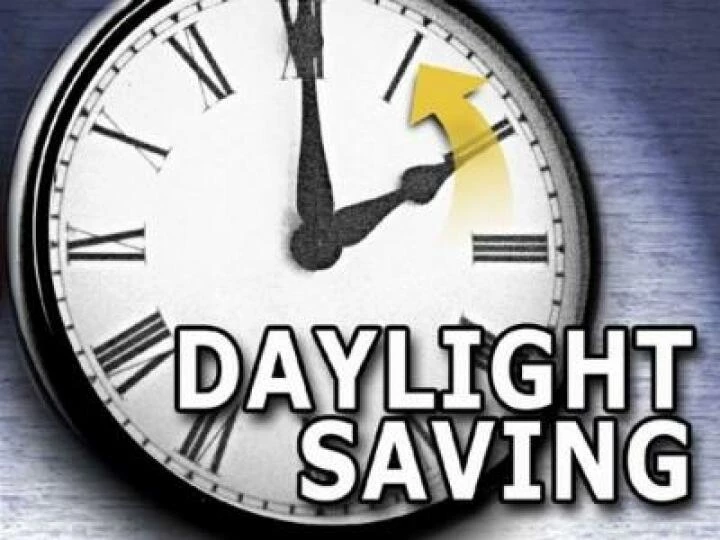 Daylight saving time ends