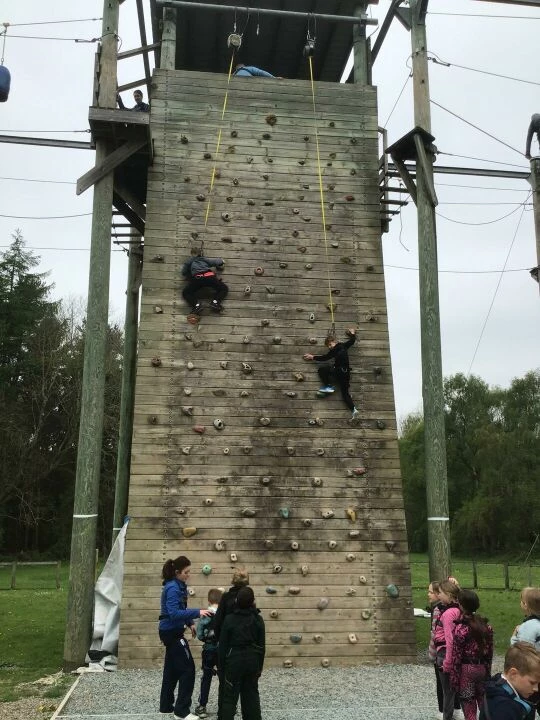 PGL 18