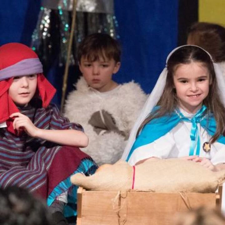 HCIS Xmas Show 105