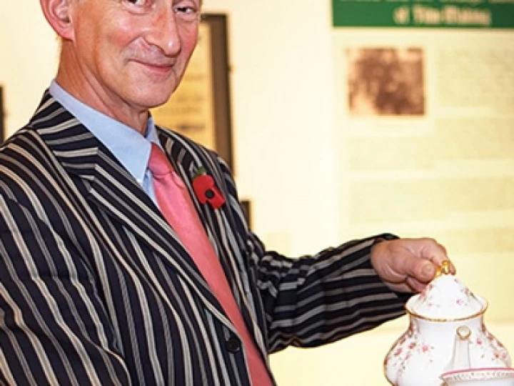 Paul Atterbury 04a