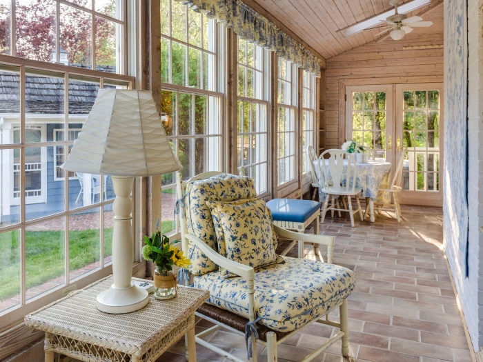 Sunroom with wood panelling