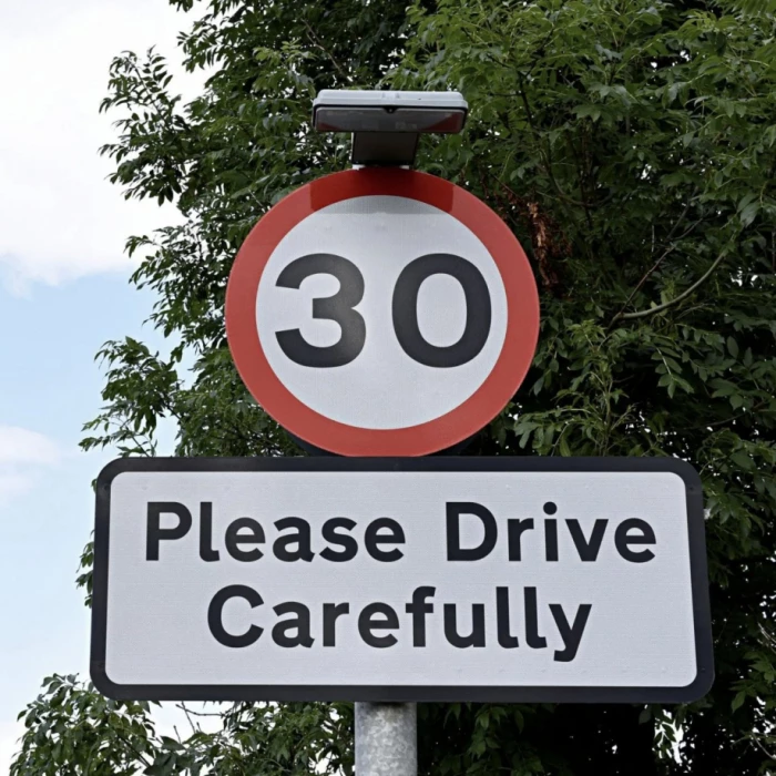 Speedwatch Please Drive Carefully 30mph Sign