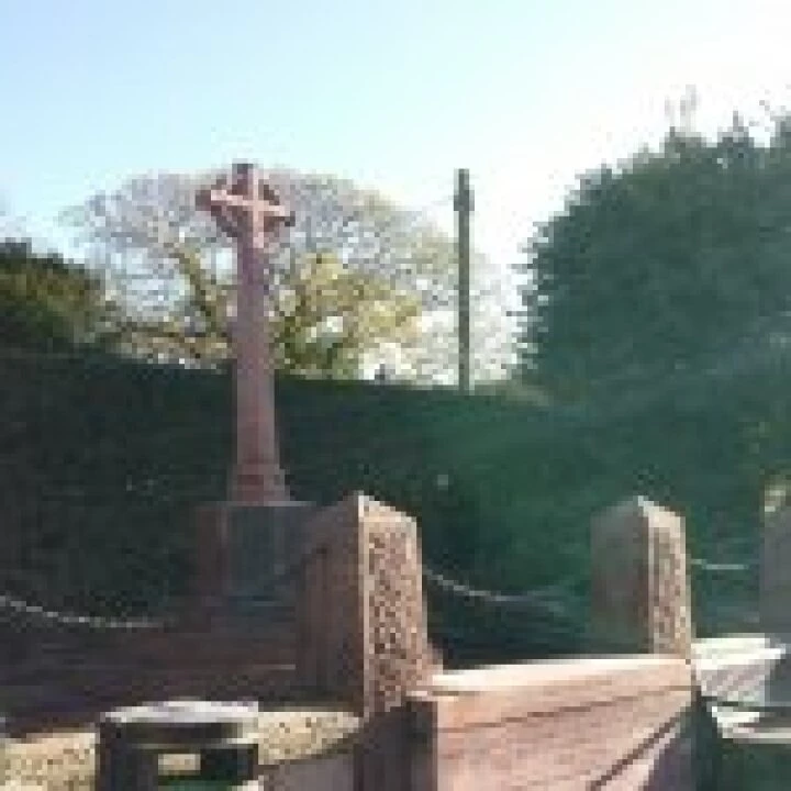 Tarvin monument 2