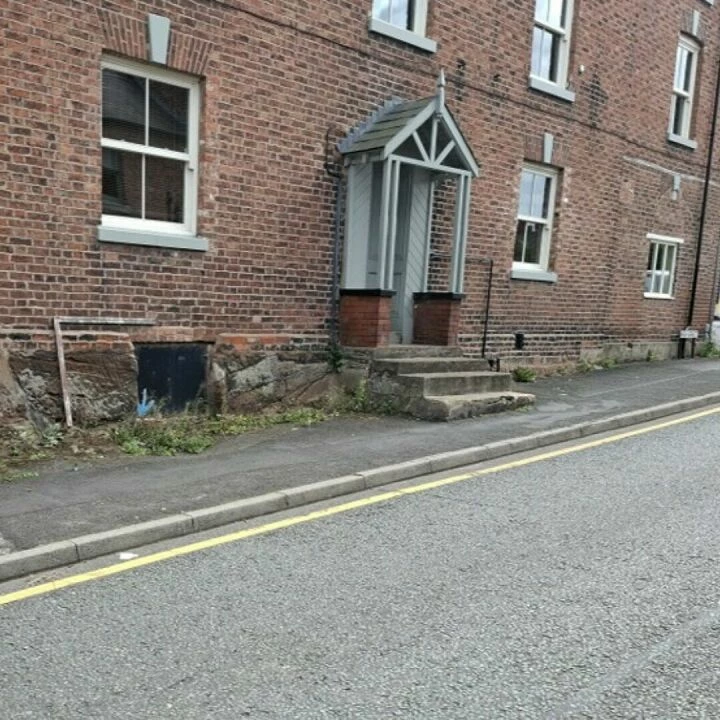 Lower High Street 2