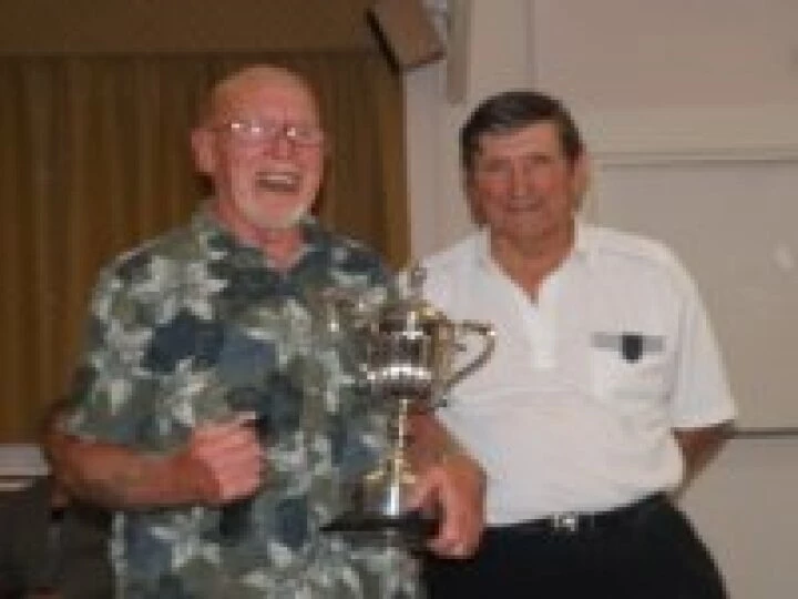 Bowling Club010b