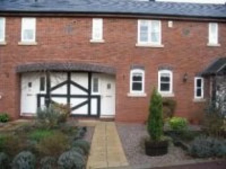 4 Village Farm