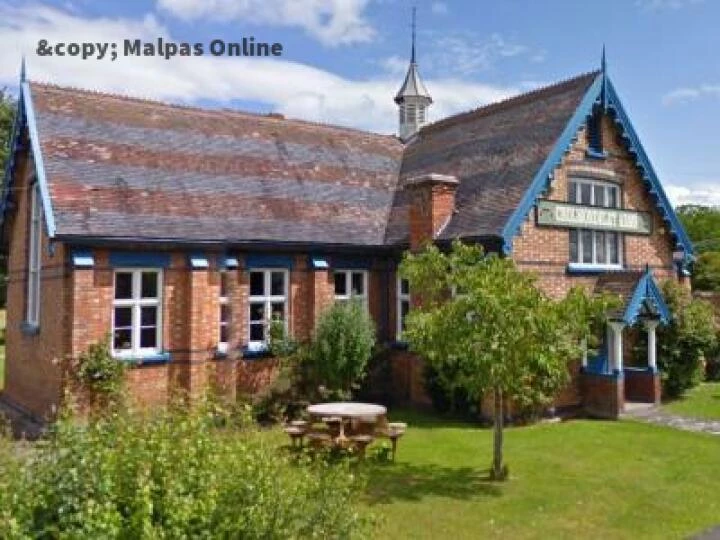 Cholmondeley Arms