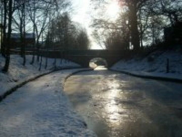Frozen canal – January 2010