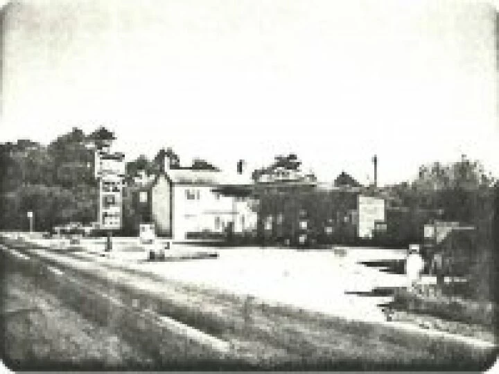 Lea Green Filling Station