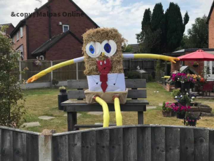 Scarecrow 9
