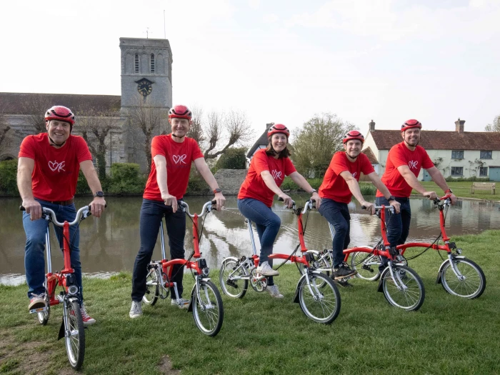 brompton summit team 02