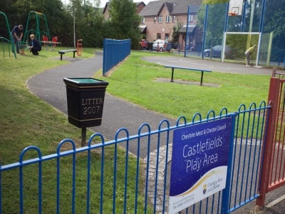 castle fields play area 4