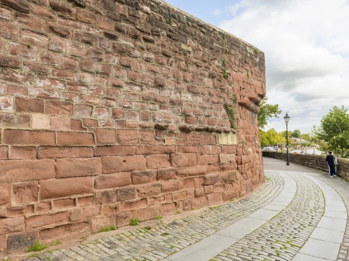 chester city walls  the groves