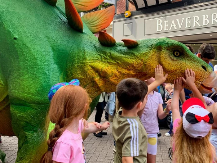 chester dinos1