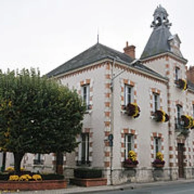 chevilly-town-hall