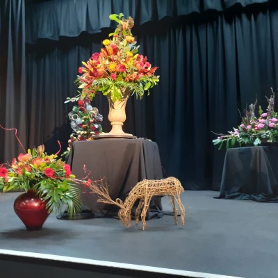 christmas arrangements 2021