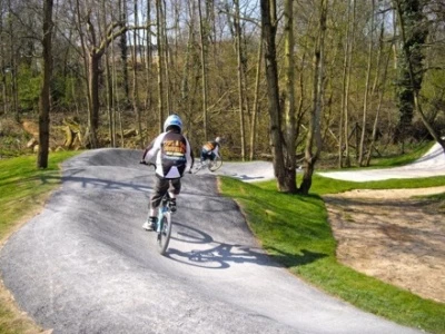 colshaw farm bmx pump track berms