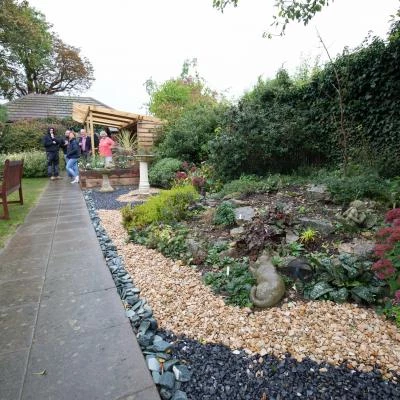 community garden 04
