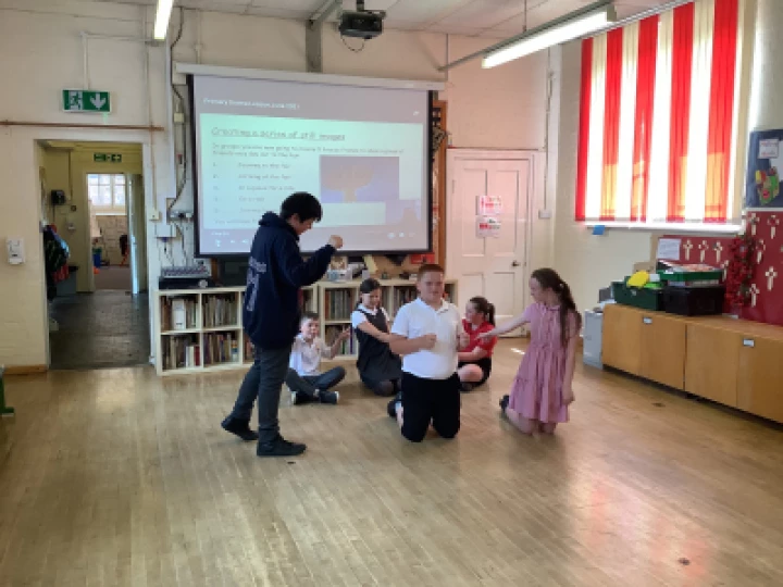 dcc125f6c2c3455680d591c205c0eb79