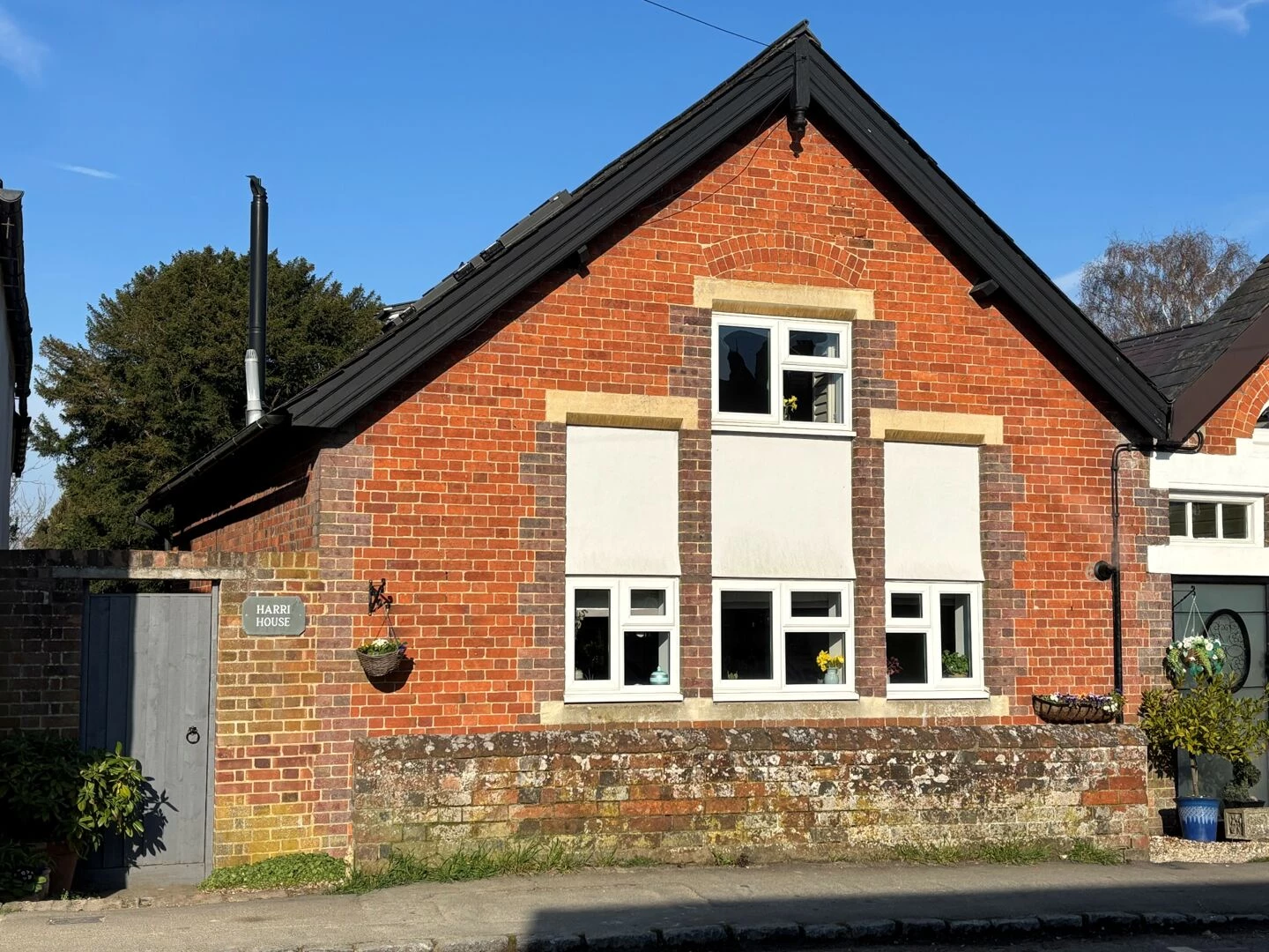 harri house 01