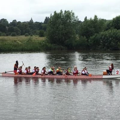 hip boat