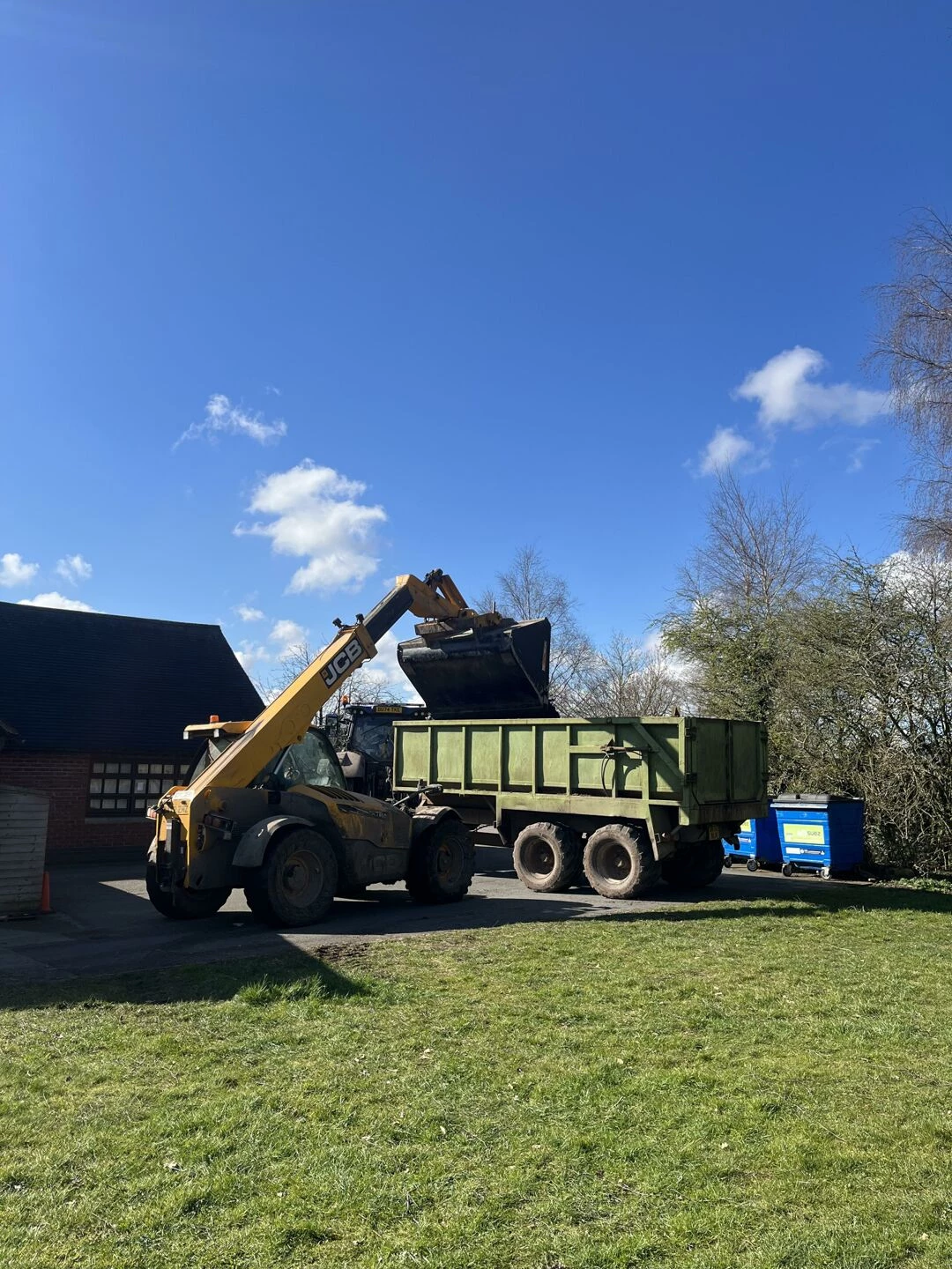 jcb 2