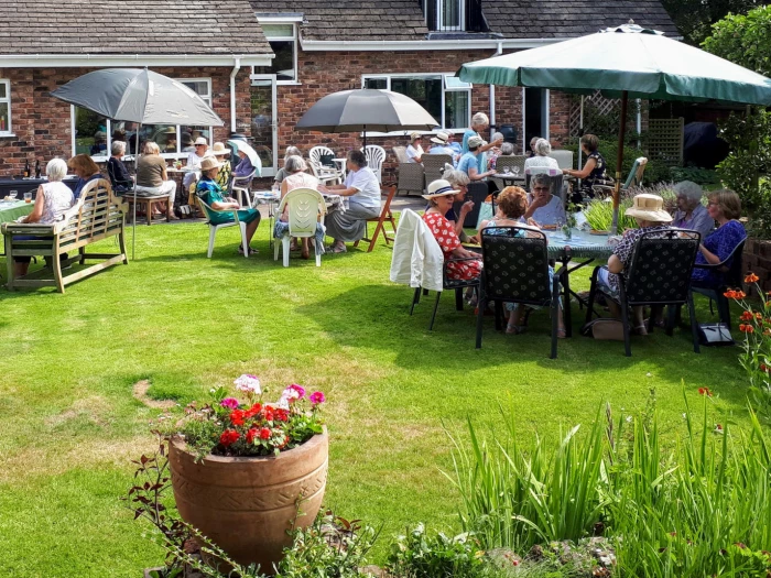 kelsall wi members at a garden party