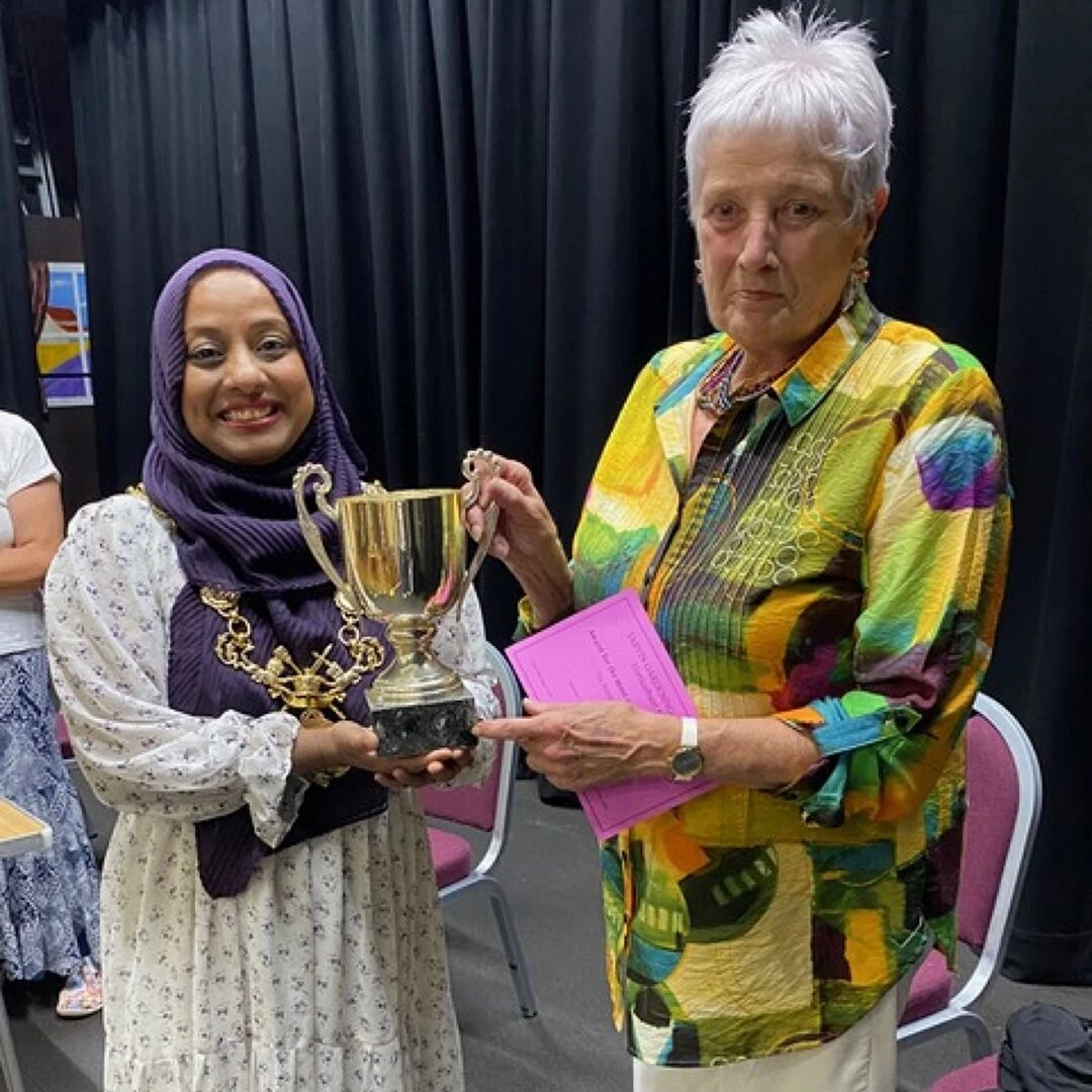 lord mayor merryn shaw most po