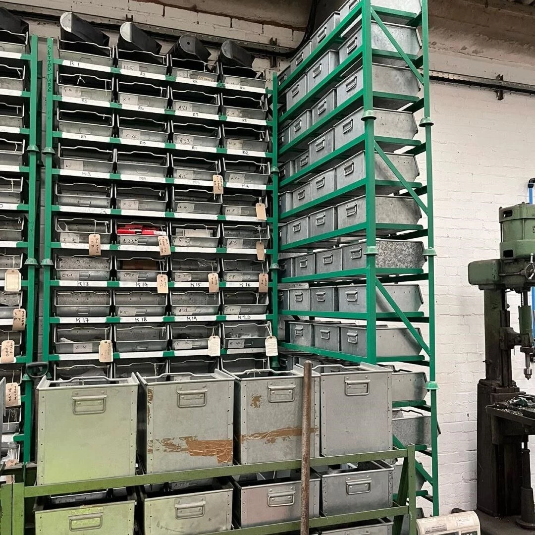 metal tray shelving