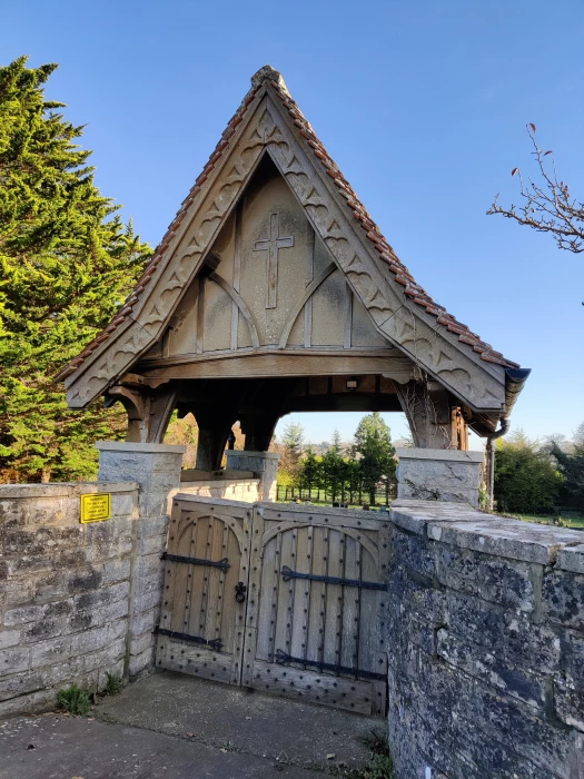 photo of lych gate in arts and crafts style