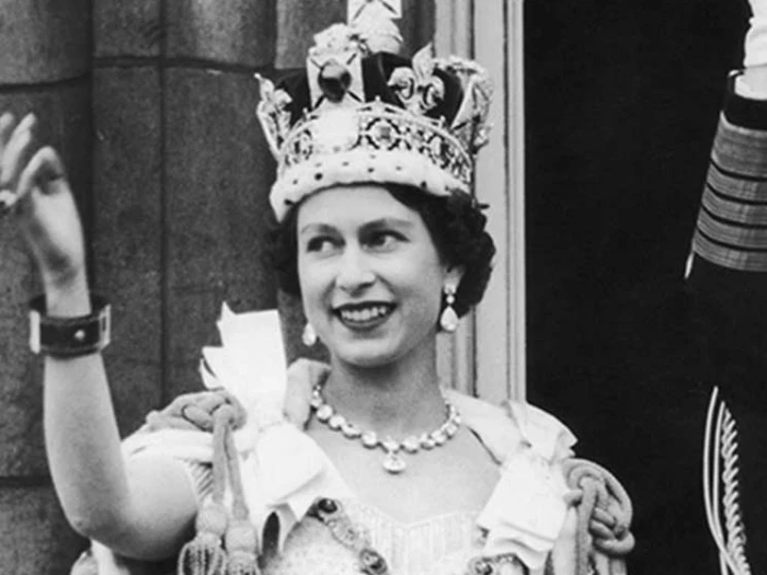 queen elizabeth39 coronation 1952