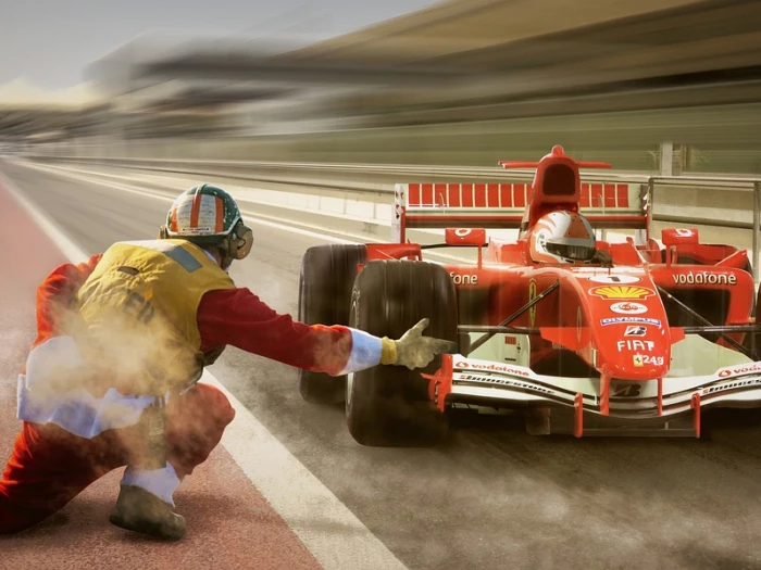 racing formula 1 pit lane