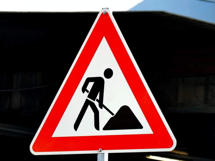 roadwork sign construction