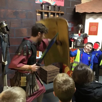 roman trip 21122