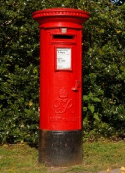 royalmailpostbox 01
