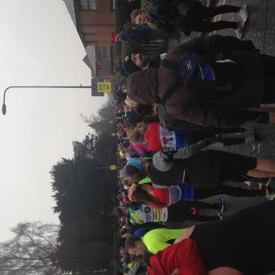 runners warmup  chester 10k 2018