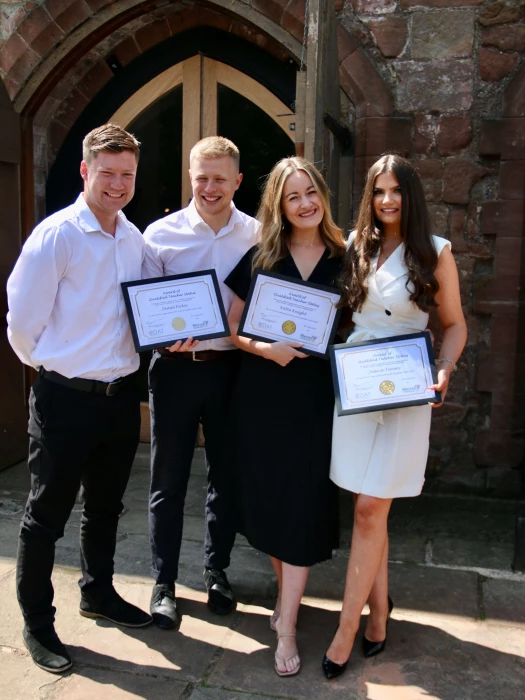 school direct trainees awarded qts 1