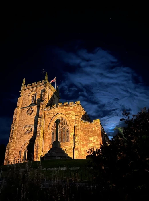 stt james39 church at night