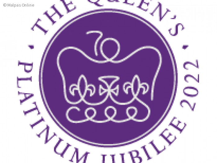 the queens platinum jubilee celebration logo