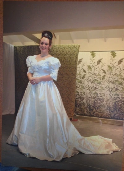 wedding dress  staincross methodist church