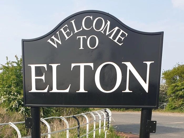 welcome to elton sign