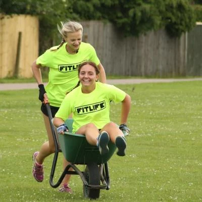 wheelbarrow race 16