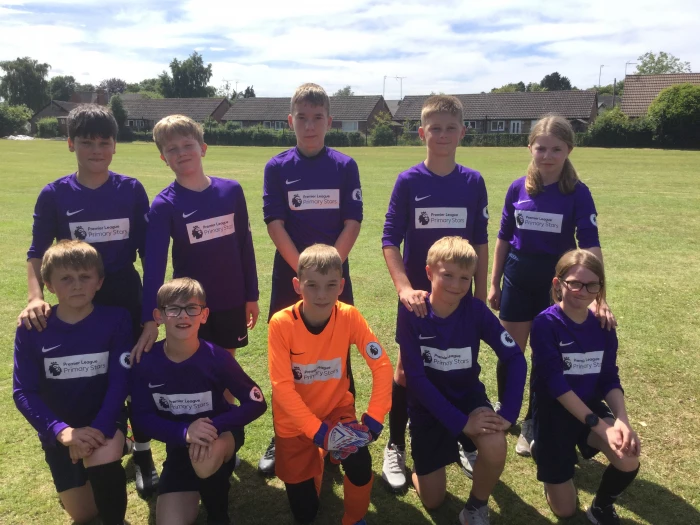 y6 football team